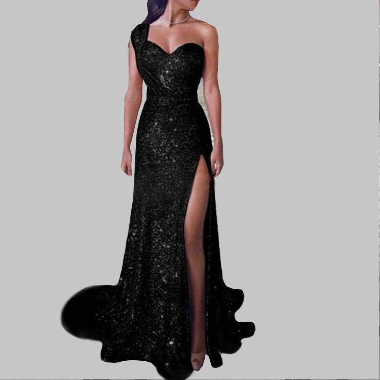 One-Shoulder Long Evening Dress with Gold Accent and Pearl Detailing, Elegant and Sexy for Formal Events.